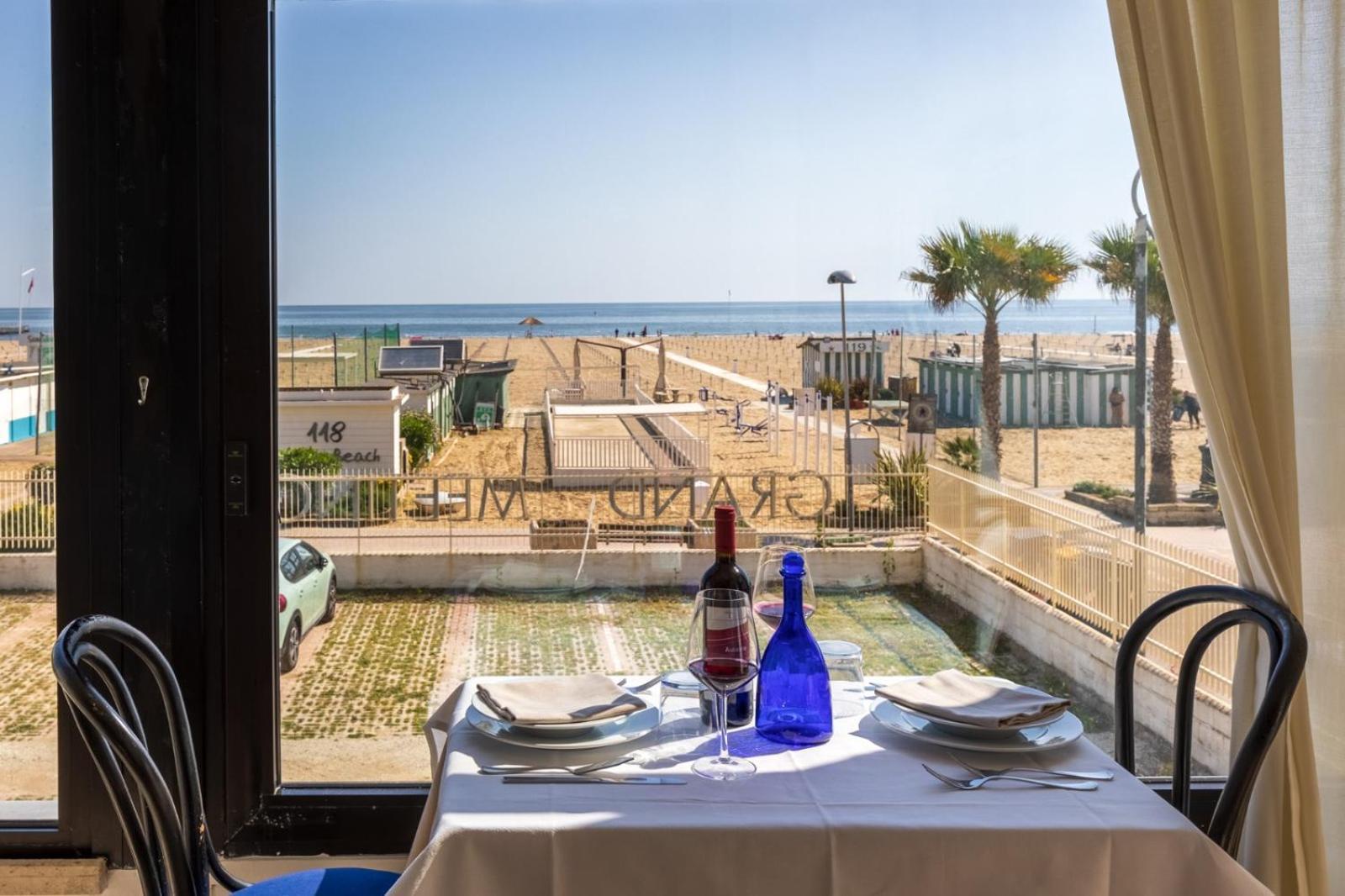 Grand Meeting Hotel Rimini Exterior photo