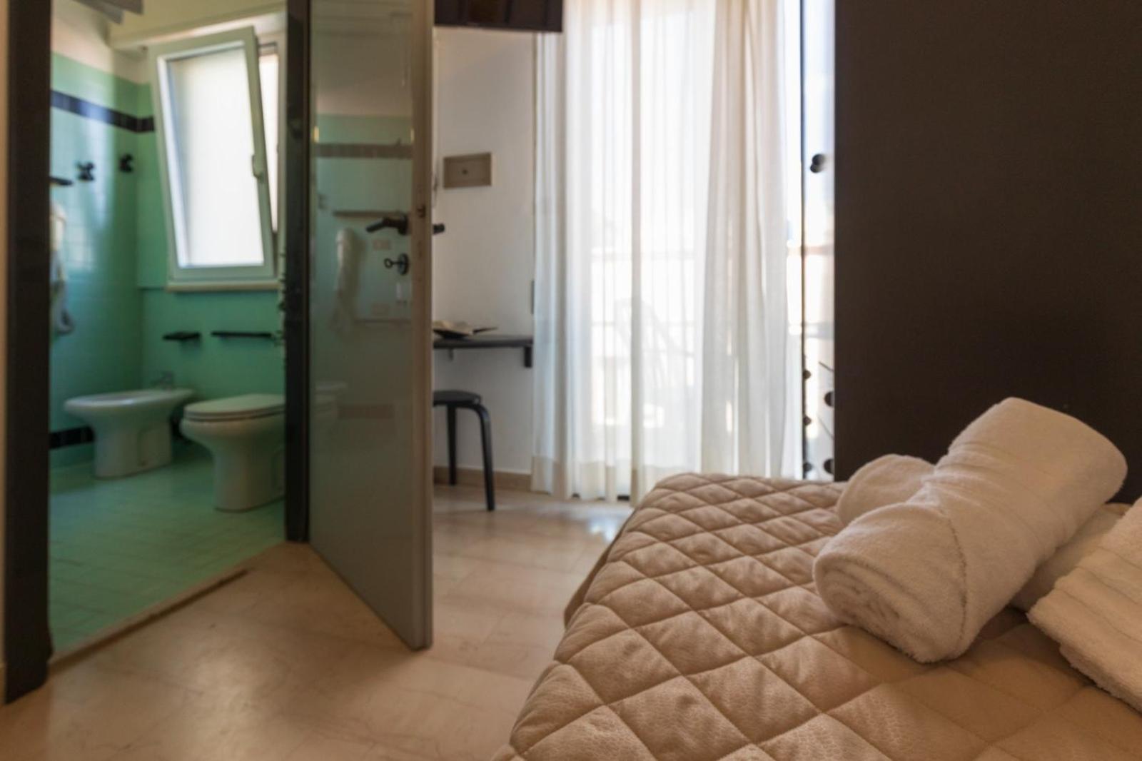 Grand Meeting Hotel Rimini Exterior photo