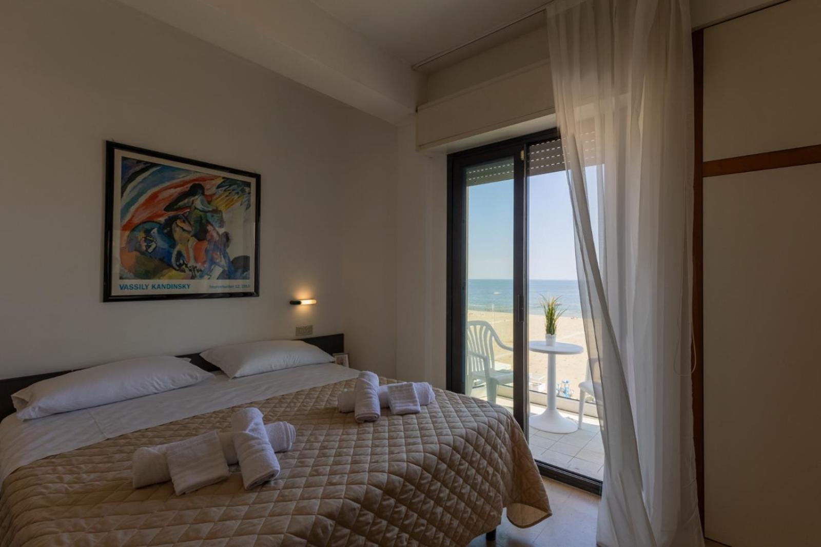 Grand Meeting Hotel Rimini Exterior photo